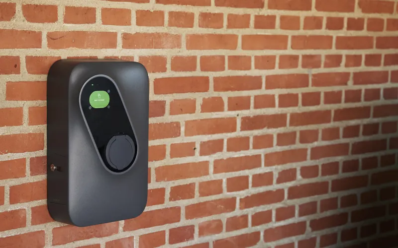 Ladestander på væg